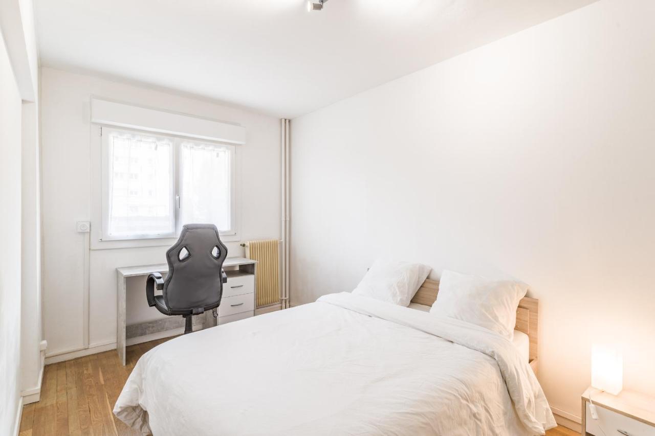 Spacieux Appartement - 6 Personnes - Parking Gratuit Saint-André-les-Vergers Exteriér fotografie